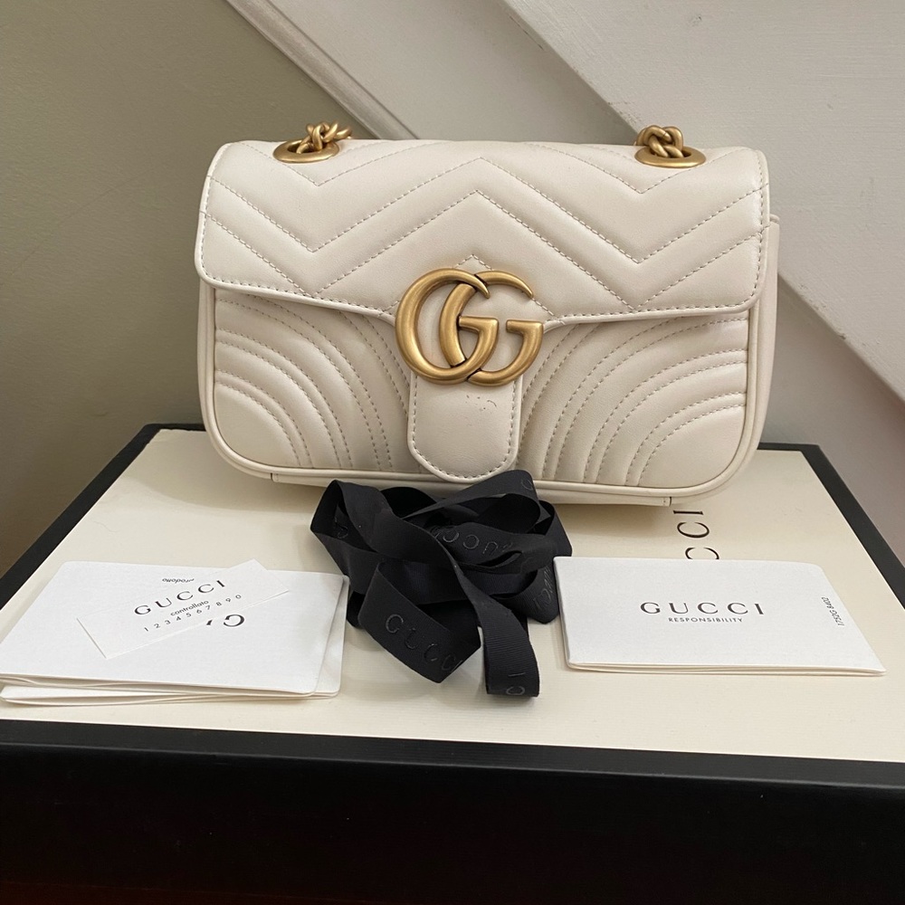 Gucci Marmont matelassé mini bag